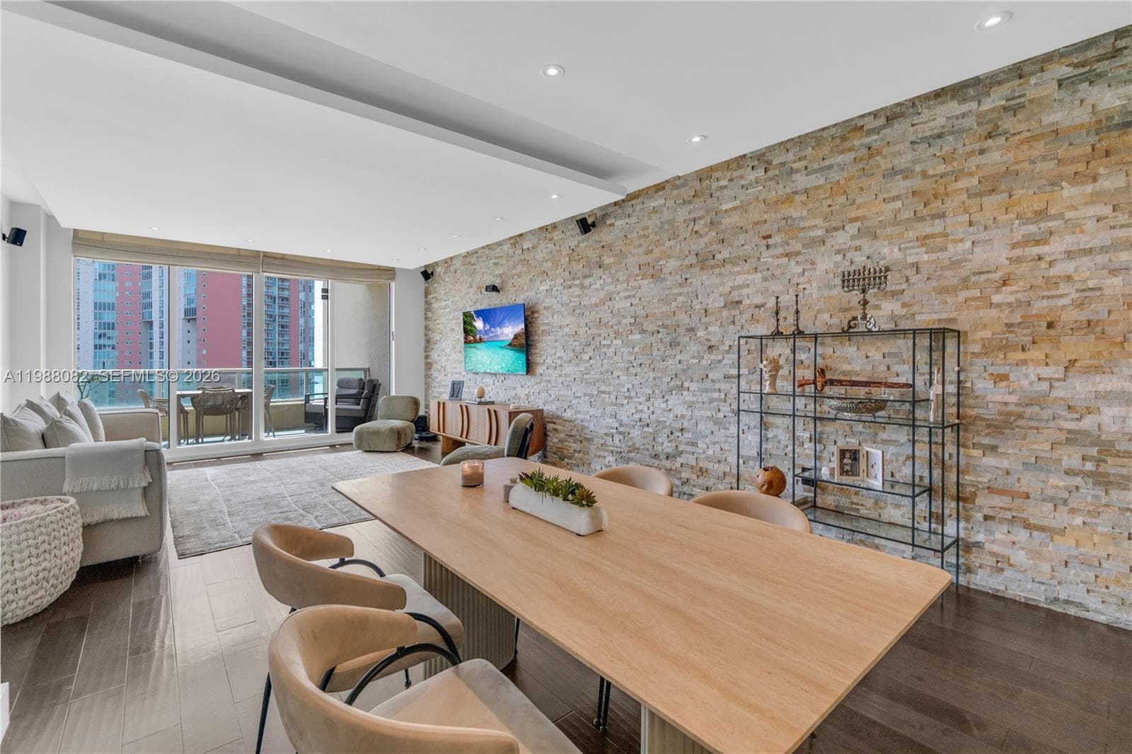 3340 190th St 1305 photo 7