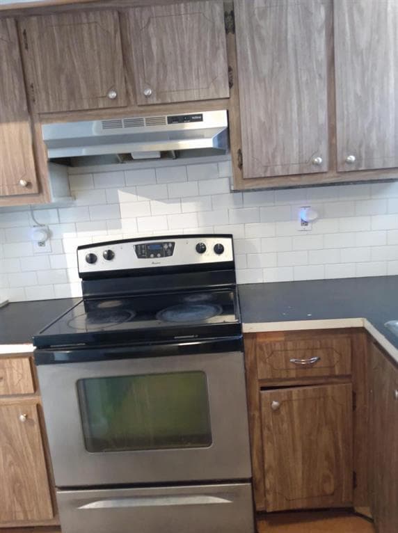 8001 Crespi Boulevard 5c photo 2