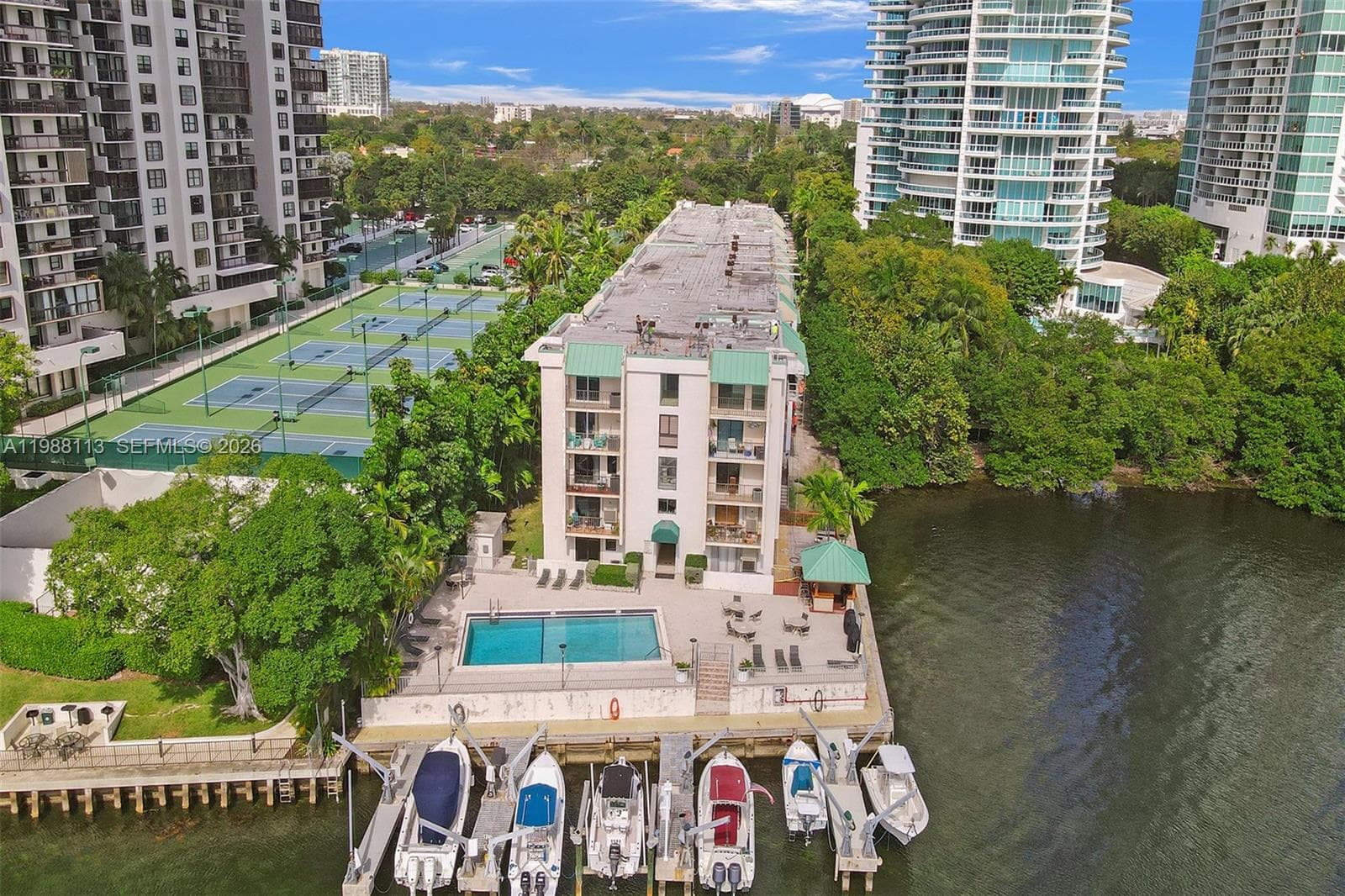 2201 Brickell Ave 97 photo 13