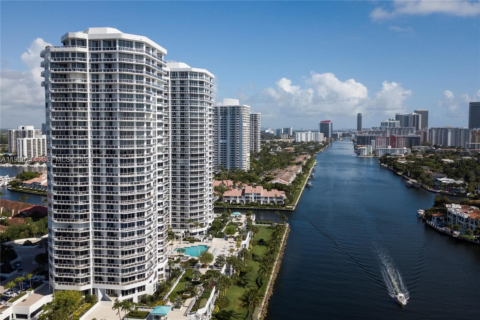 3802 207th St 1001 photo 2