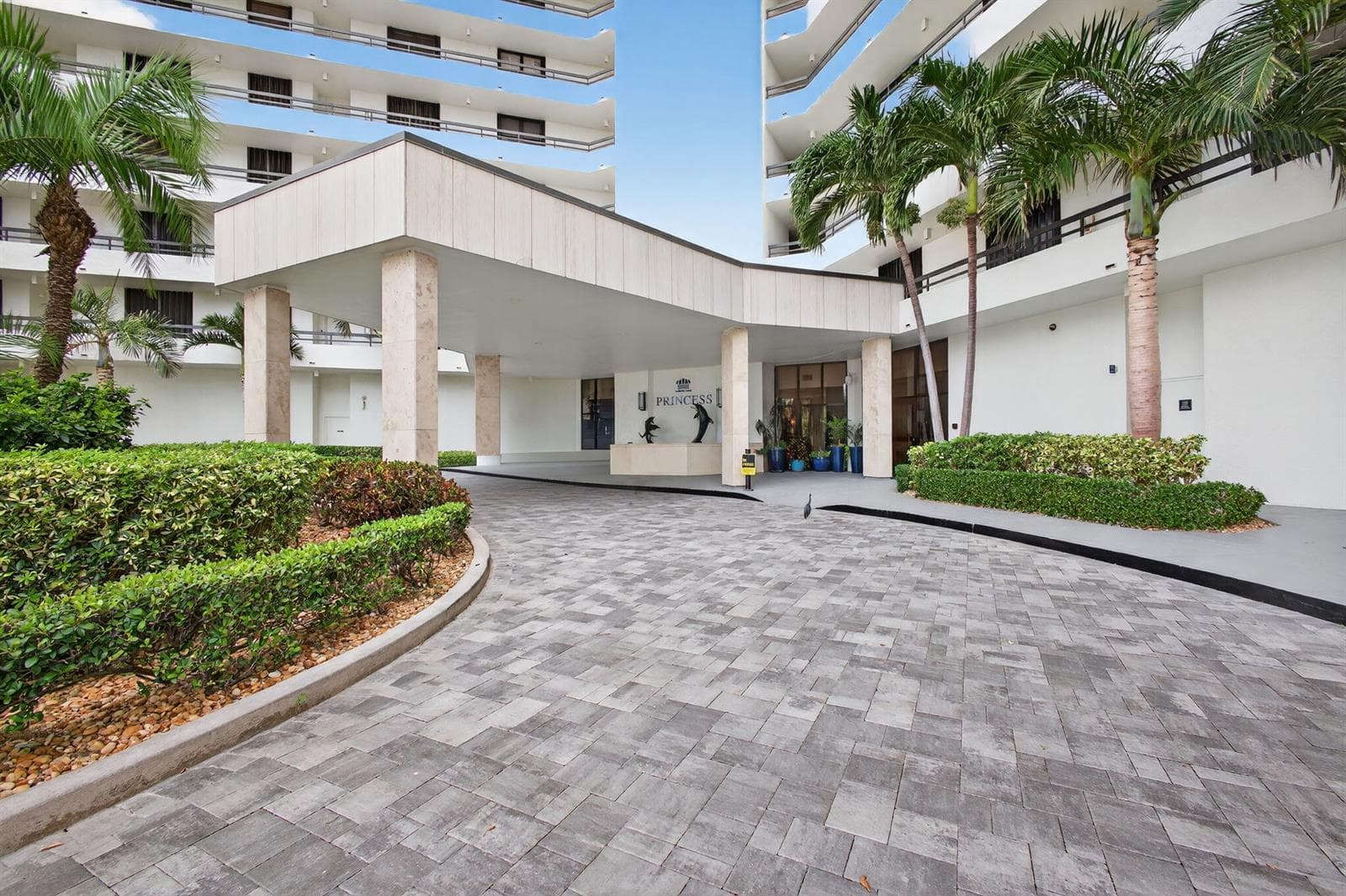 9650 S Ocean Drive 302 photo 22