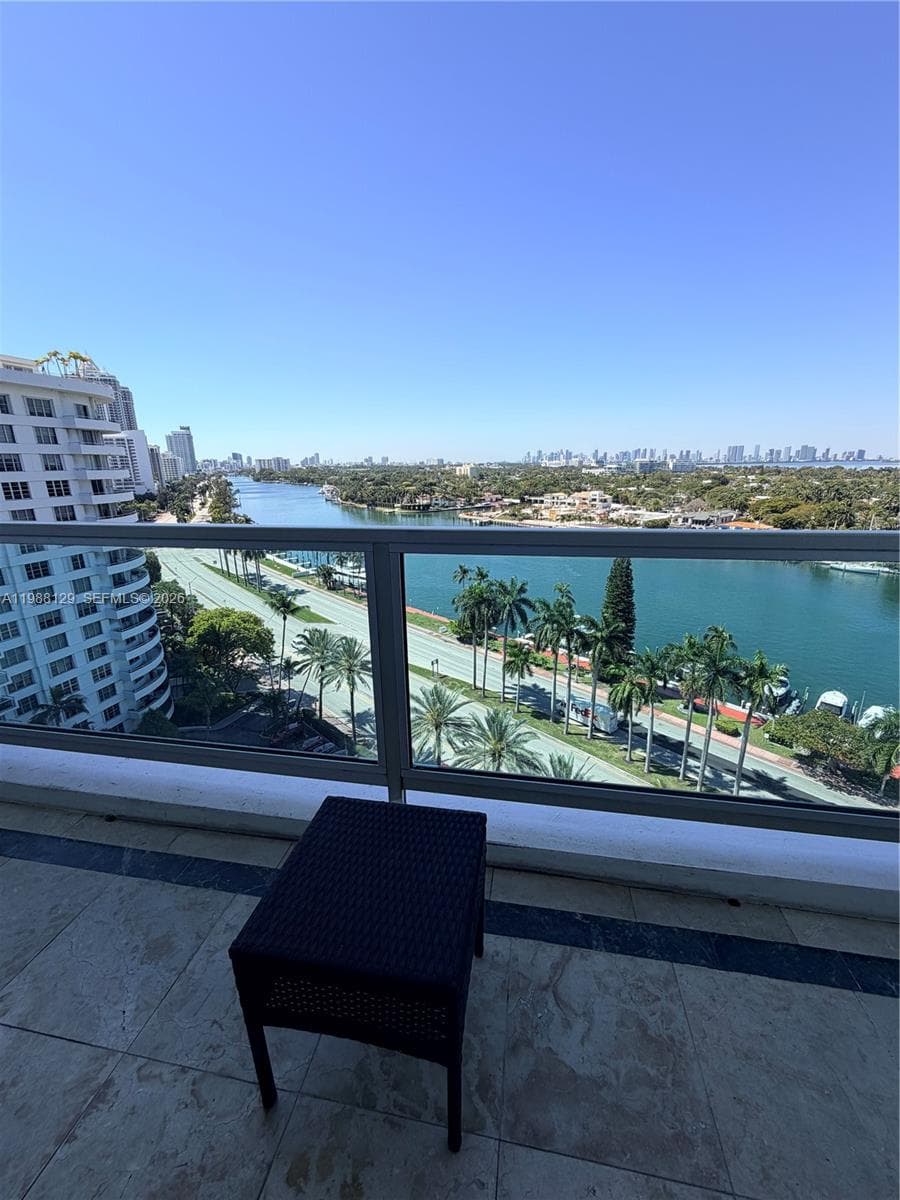5161 Collins Ave 1506 photo 5