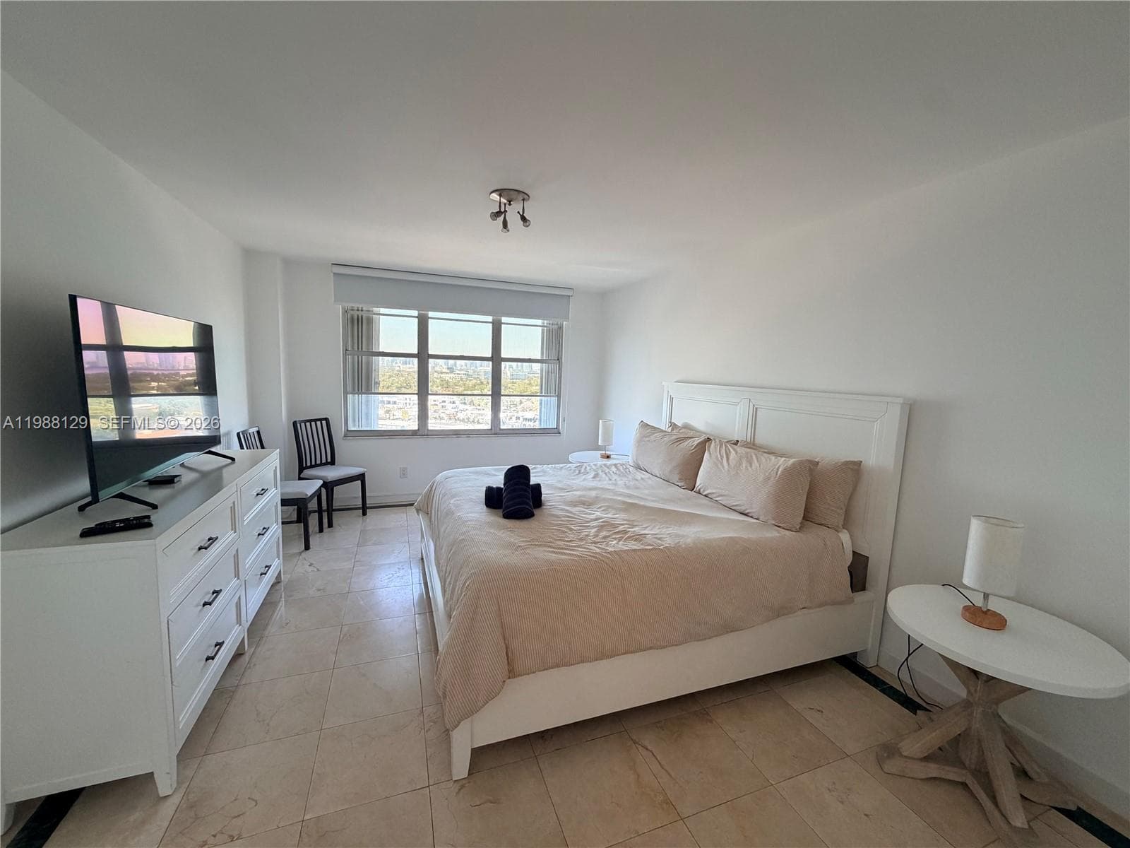 5161 Collins Ave 1506 photo 10