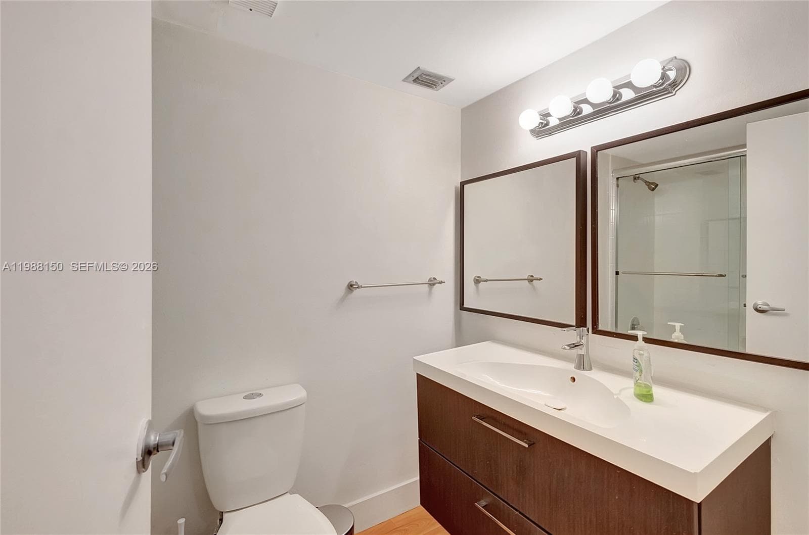 2625 Collins Ave 418 photo 25