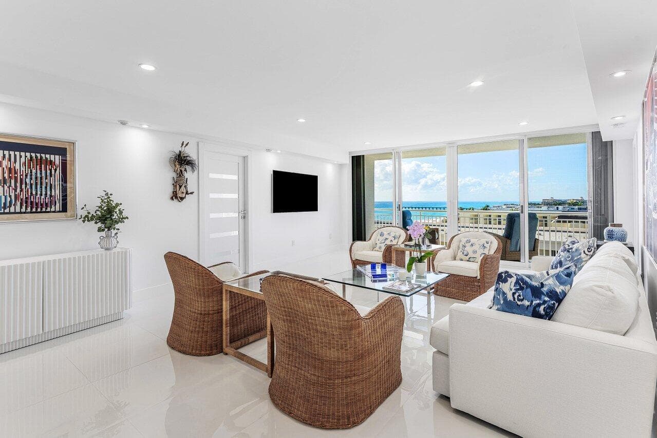 2780 S Ocean Boulevard 805 photo 1