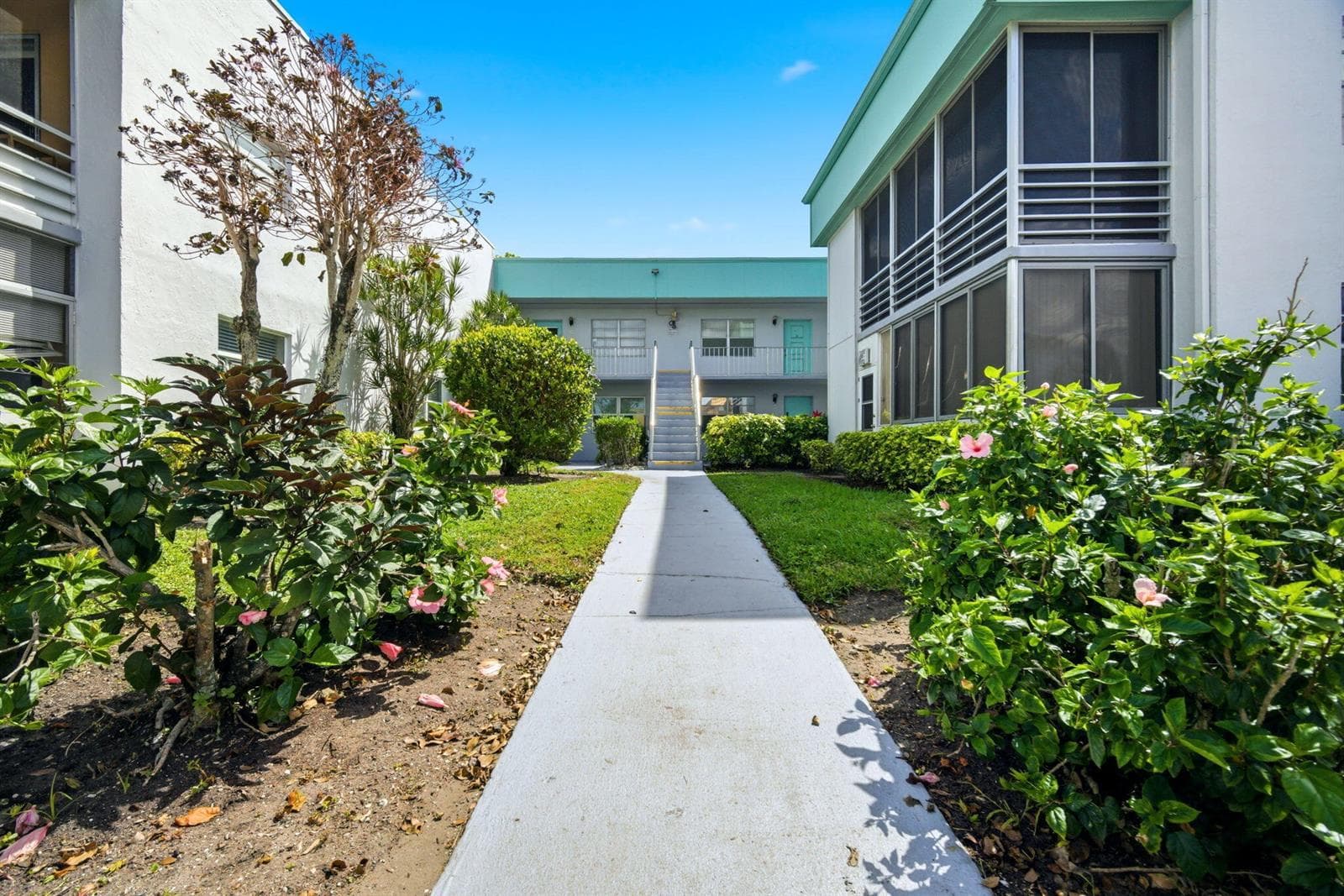 418 Monaco I Court 418 photo 25