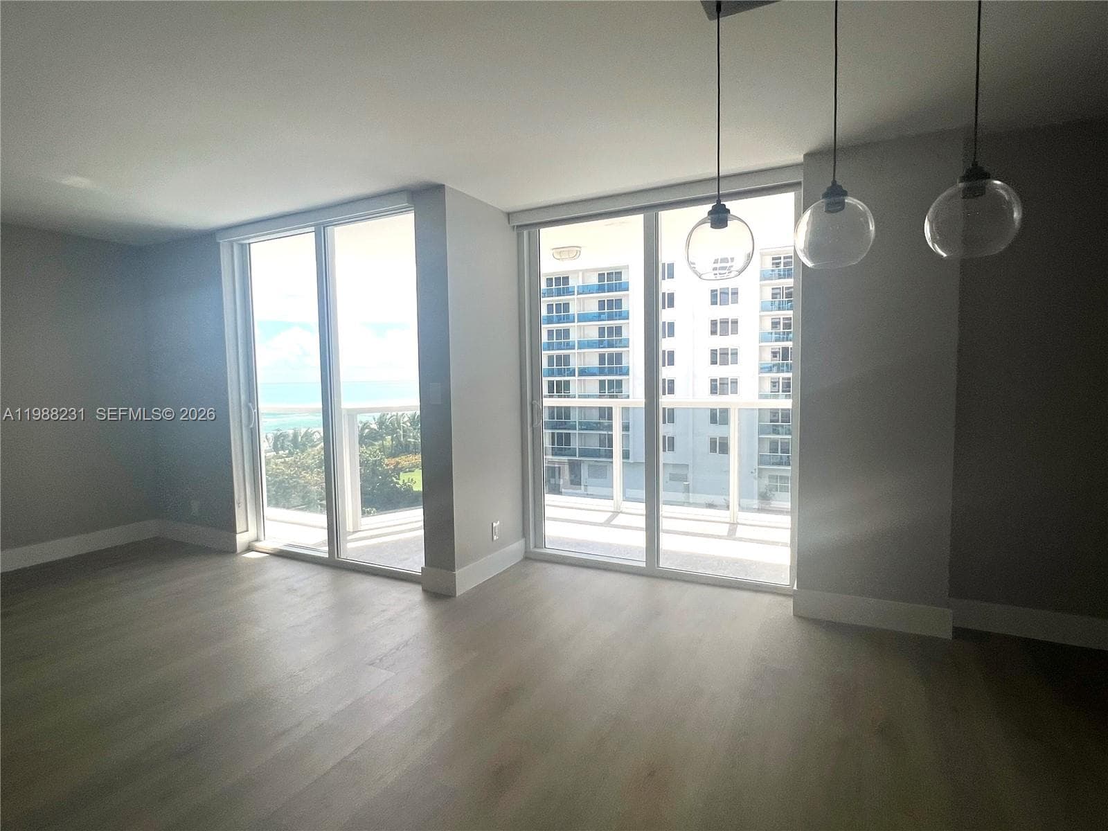 2401 Collins Ave 803 photo 13