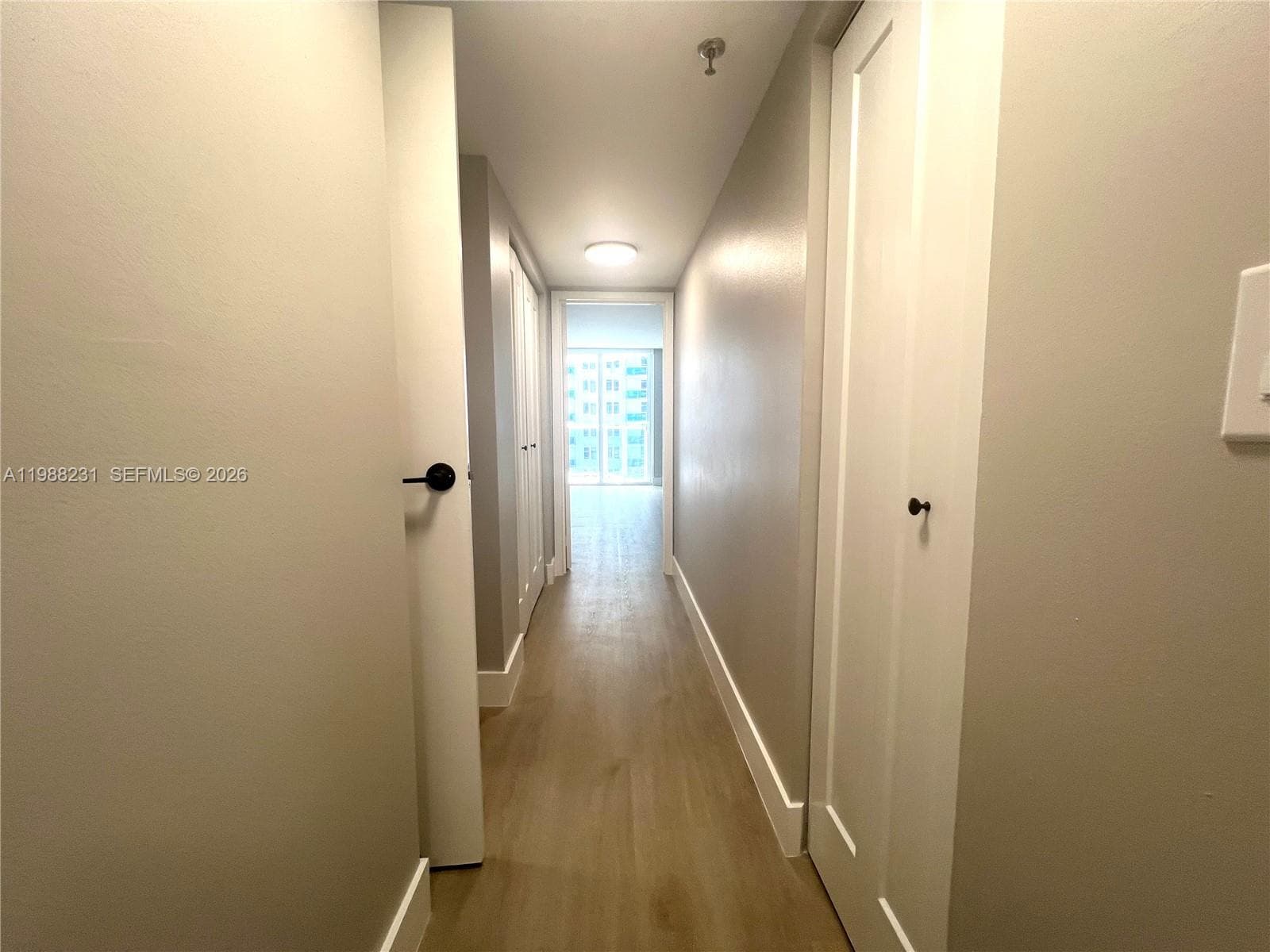 2401 Collins Ave 803 photo 14