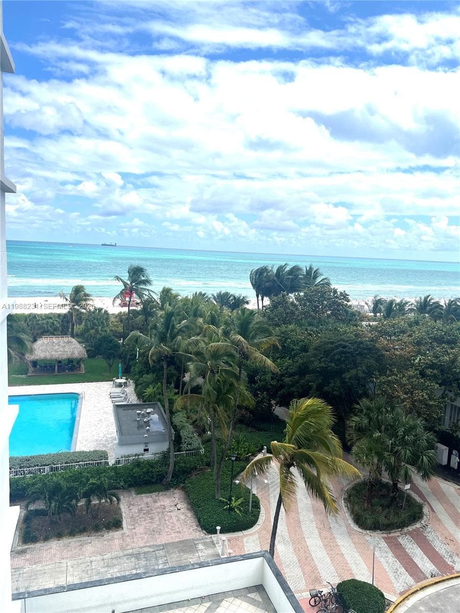 2401 Collins Ave 803 photo 25
