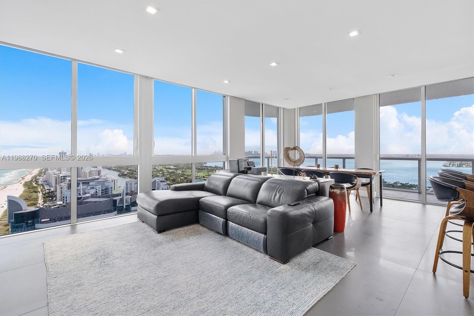 6365 Collins Ave 4307 photo 1