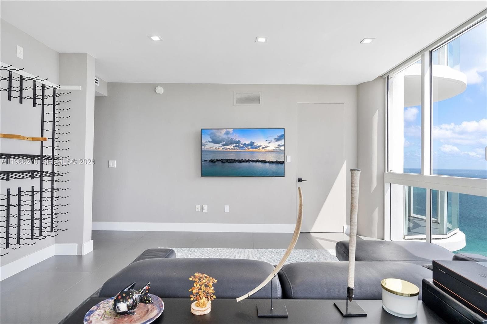 6365 Collins Ave 4307 photo 5
