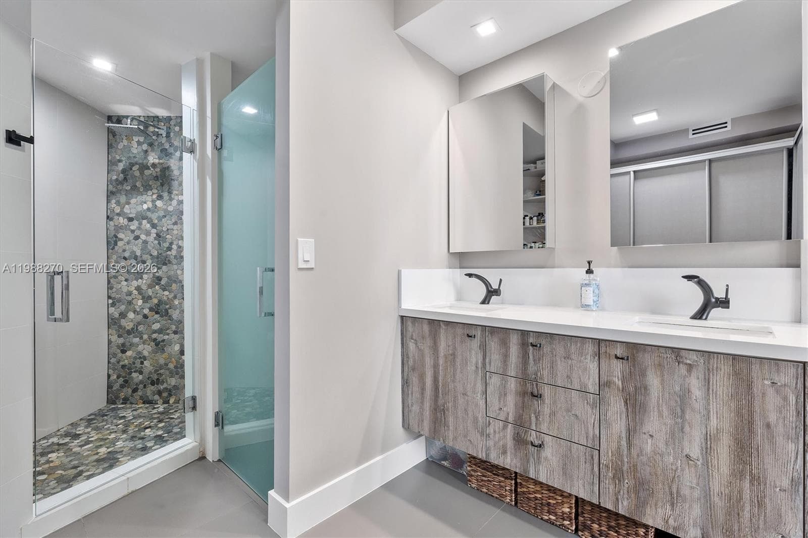 6365 Collins Ave 4307 photo 18