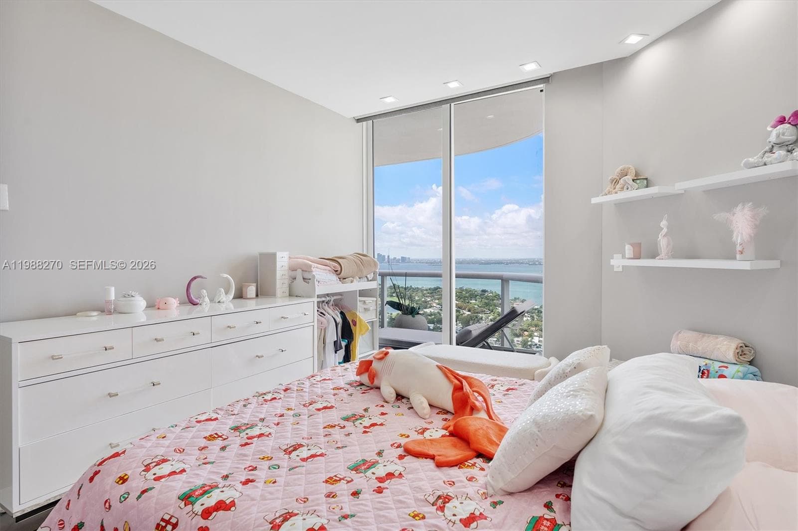 6365 Collins Ave 4307 photo 21