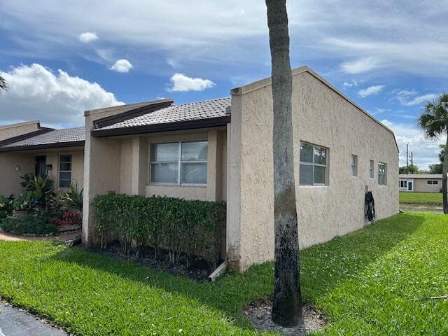 160 Lake Gloria Drive 160 photo 3