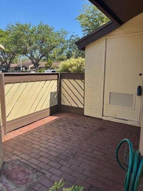 79 Wood Rose Court photo 3