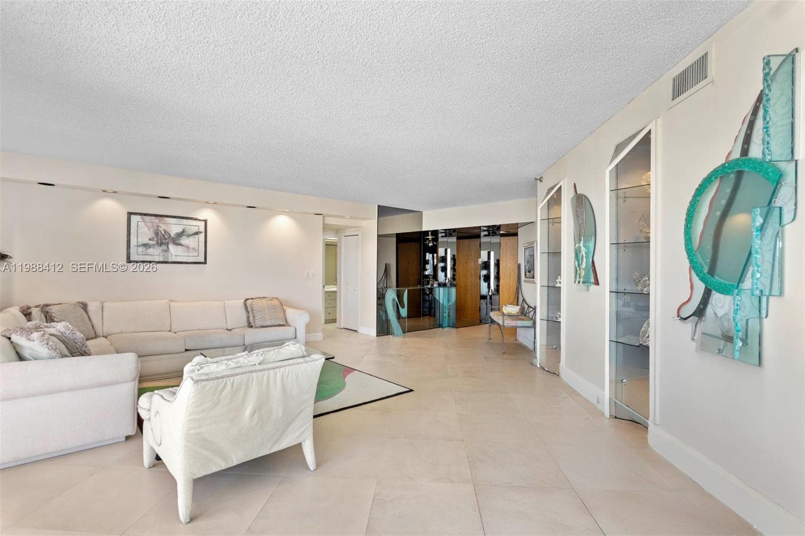 19667 Turnberry Way 11-H photo 15