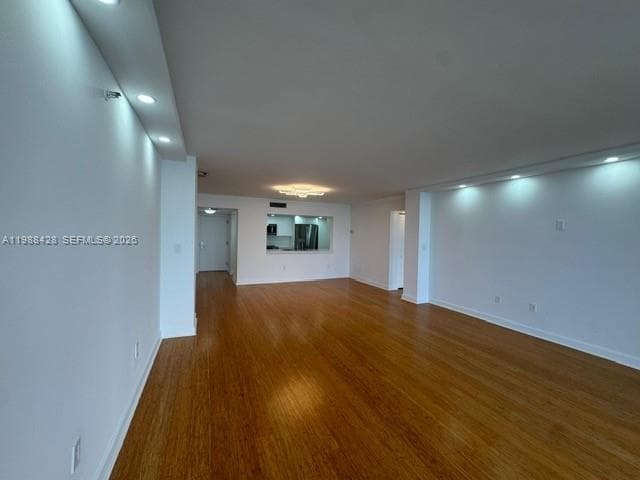 801 N Venetian Dr 1103 photo 12