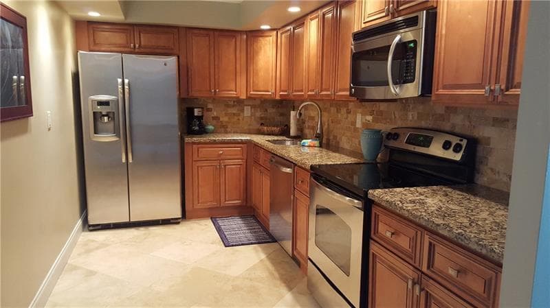 3221 S Ocean Boulevard S 205 photo 5
