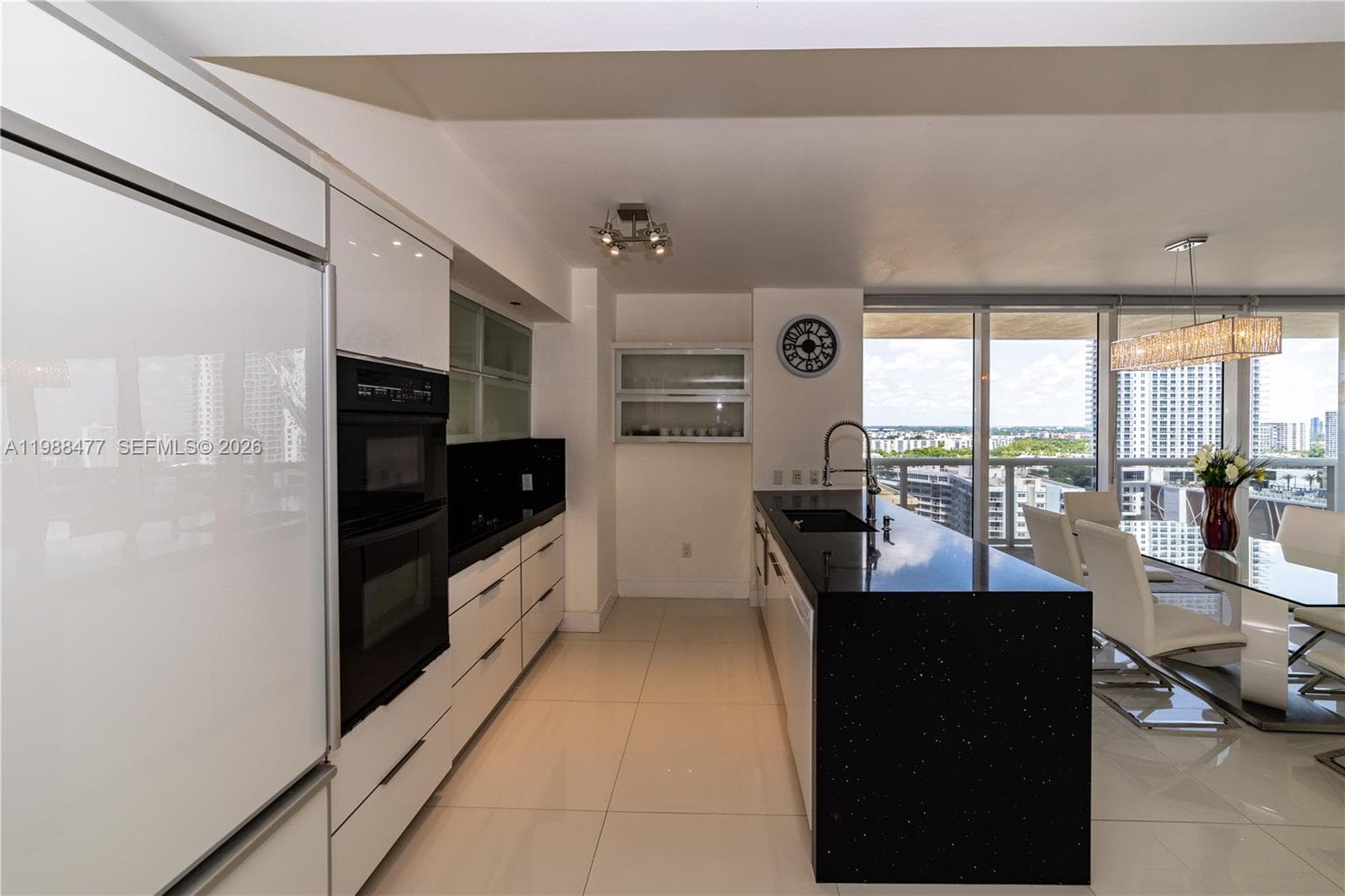 1830 S Ocean Dr 1808 photo 13