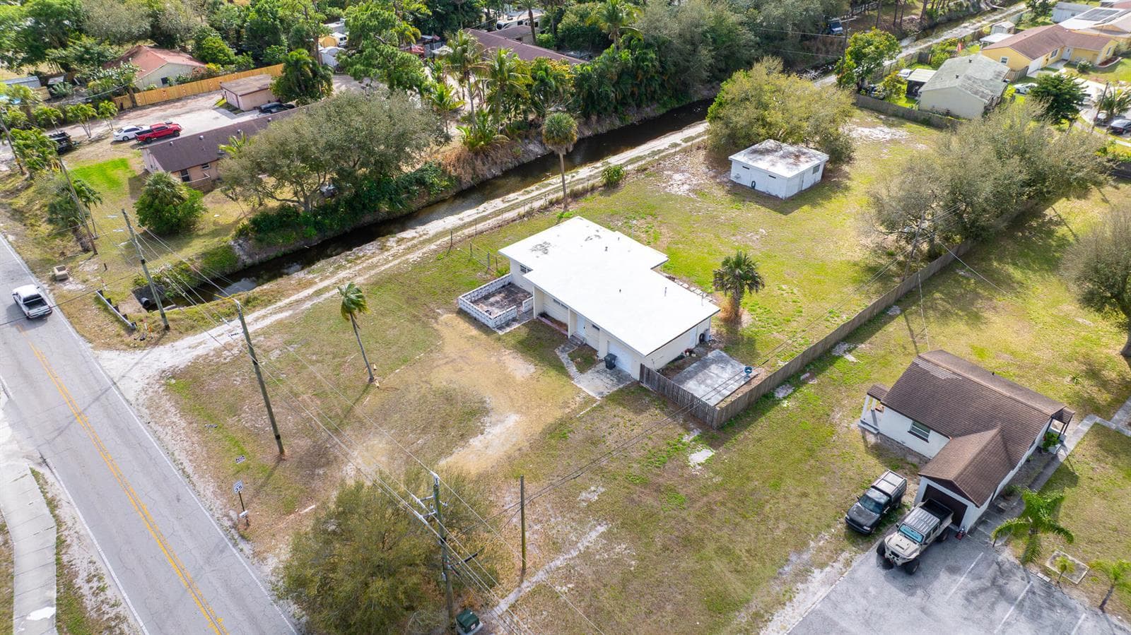 4475 Kirk Road photo 4
