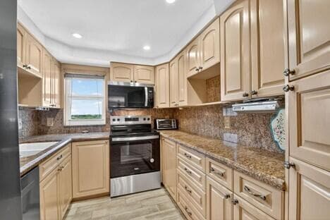 4511 S Ocean Boulevard 701 photo 5