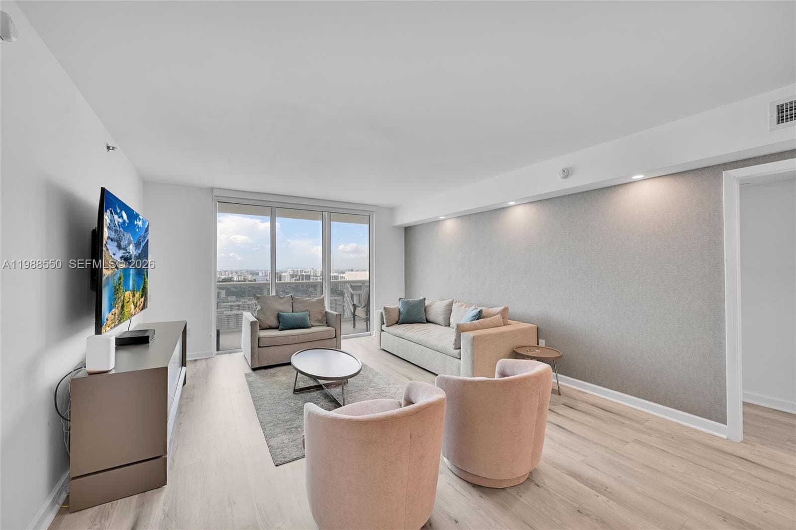 1830 S Ocean Dr 4603 photo 14