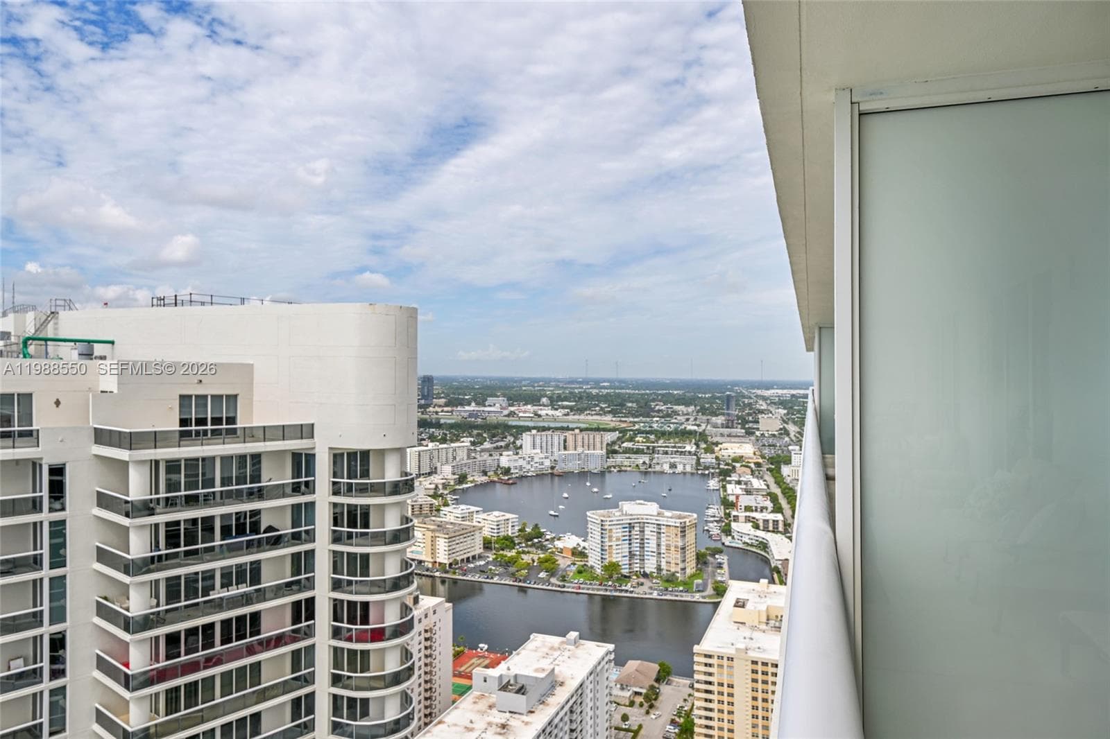 1830 S Ocean Dr 4603 photo 4