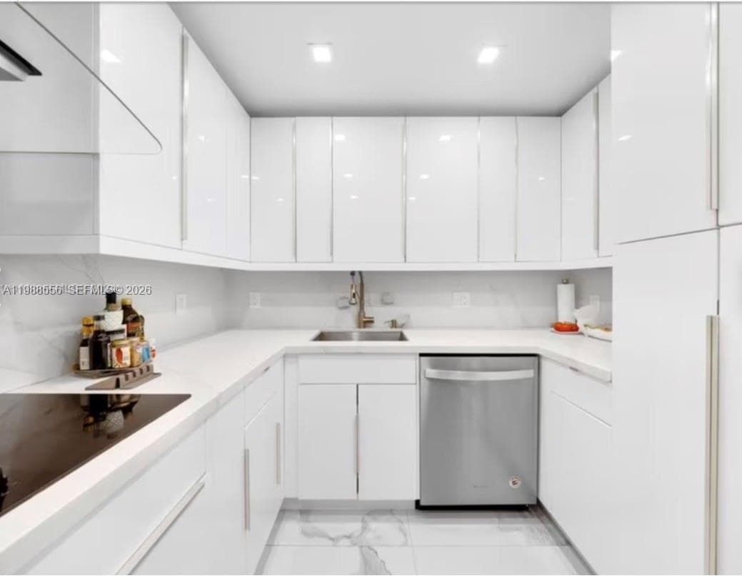 2500 Parkview Dr 2119 photo 8