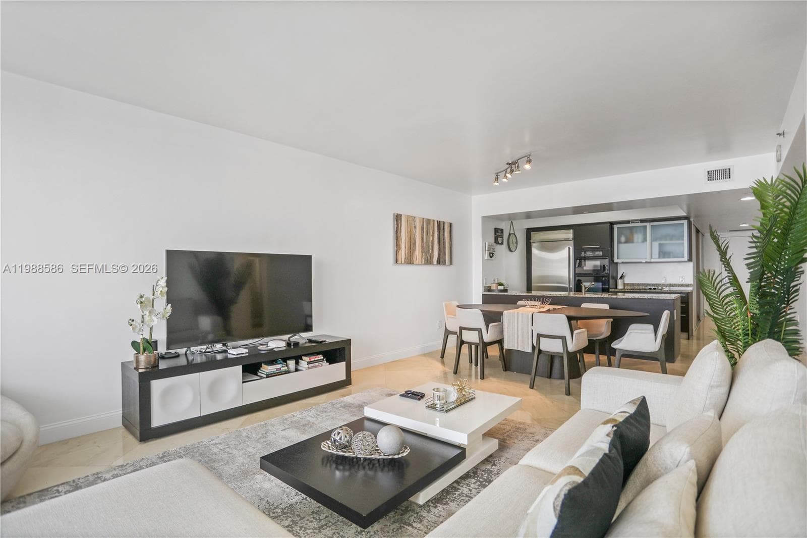 1830 S Ocean Dr 4511 photo 11
