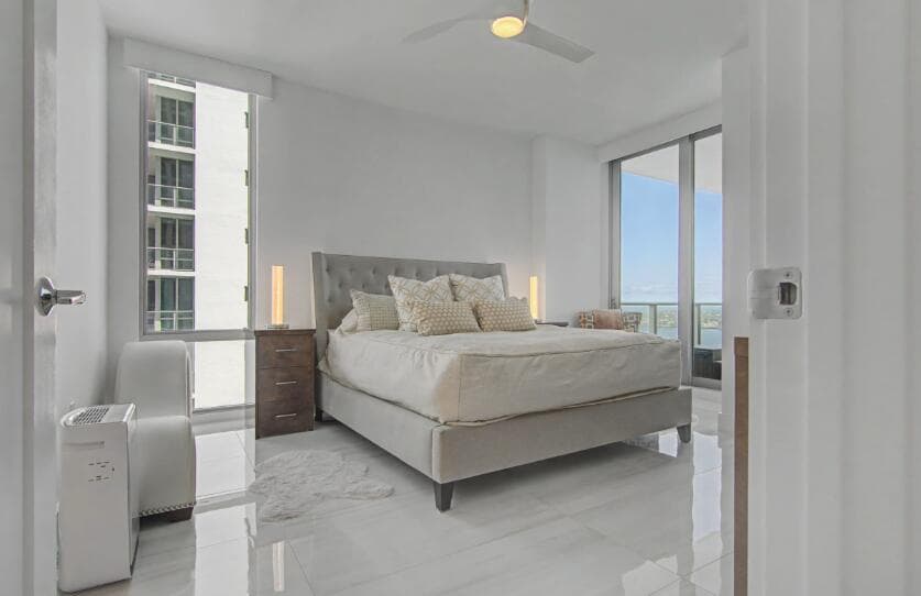 3 Water Club Way 1201 photo 19