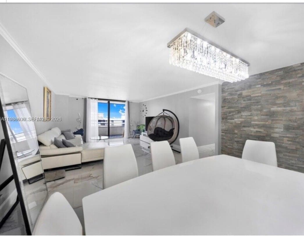 2500 Parkview Dr 2119 photo 9