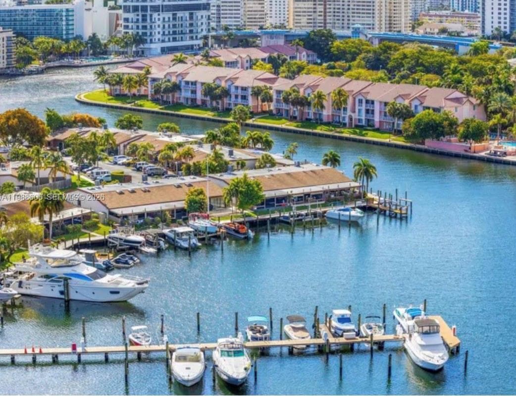 2500 Parkview Dr 2119 photo 21