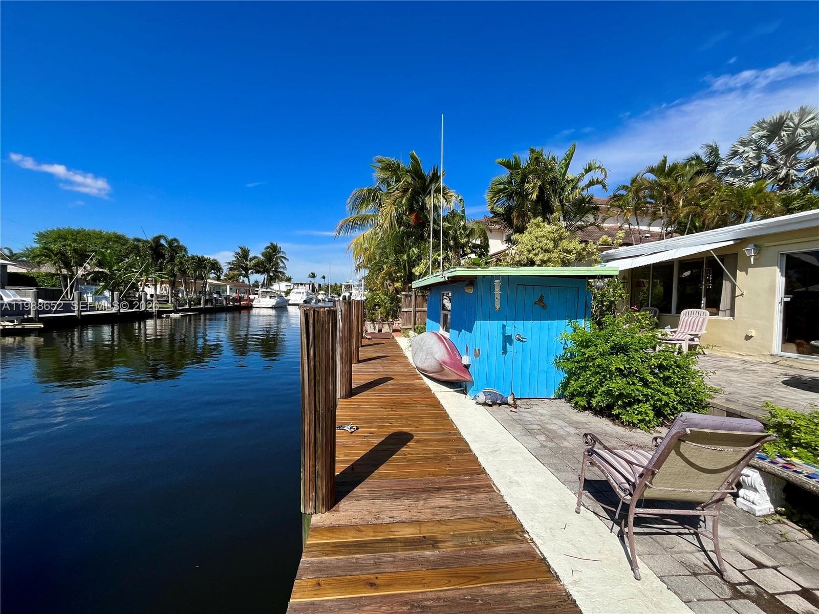 1004 Mandarin Isle photo 3