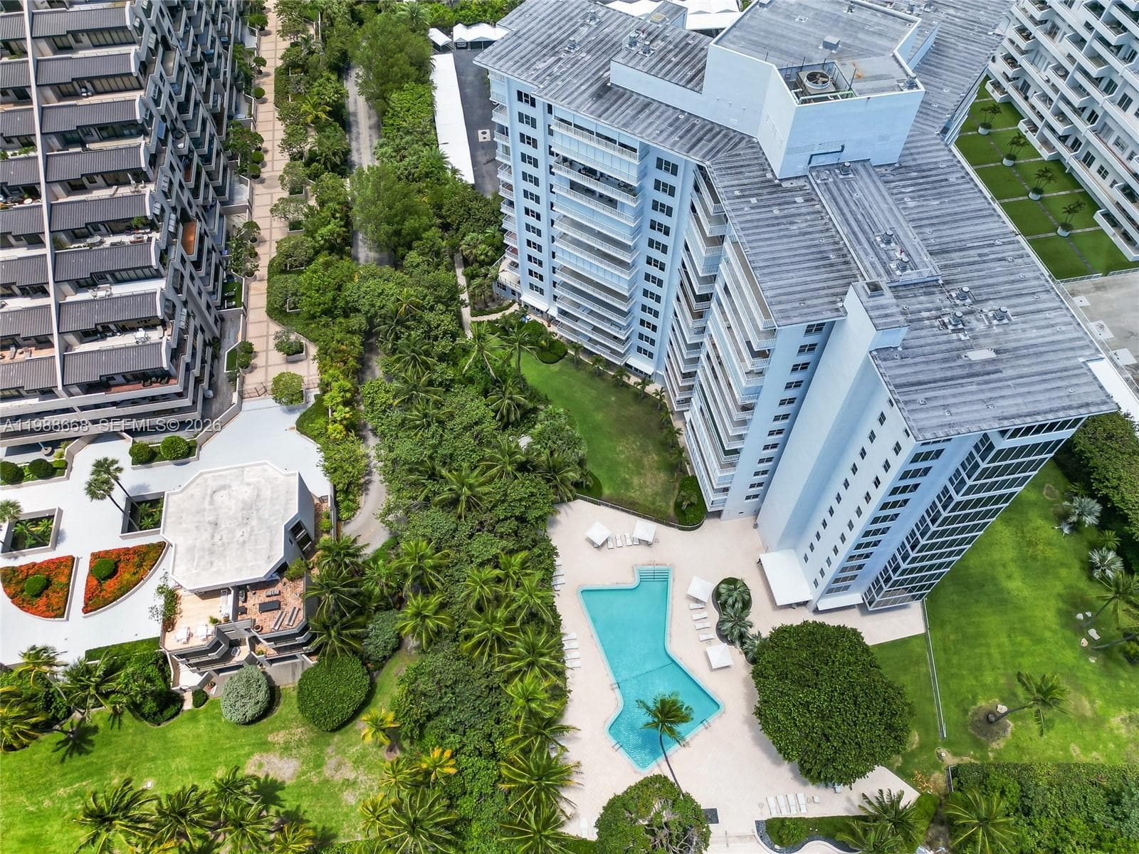 200 Ocean Lane Dr 1102 photo 18