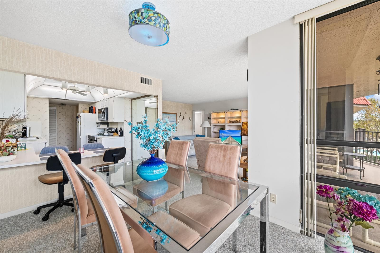 799 Jeffery Street 4050 photo 10