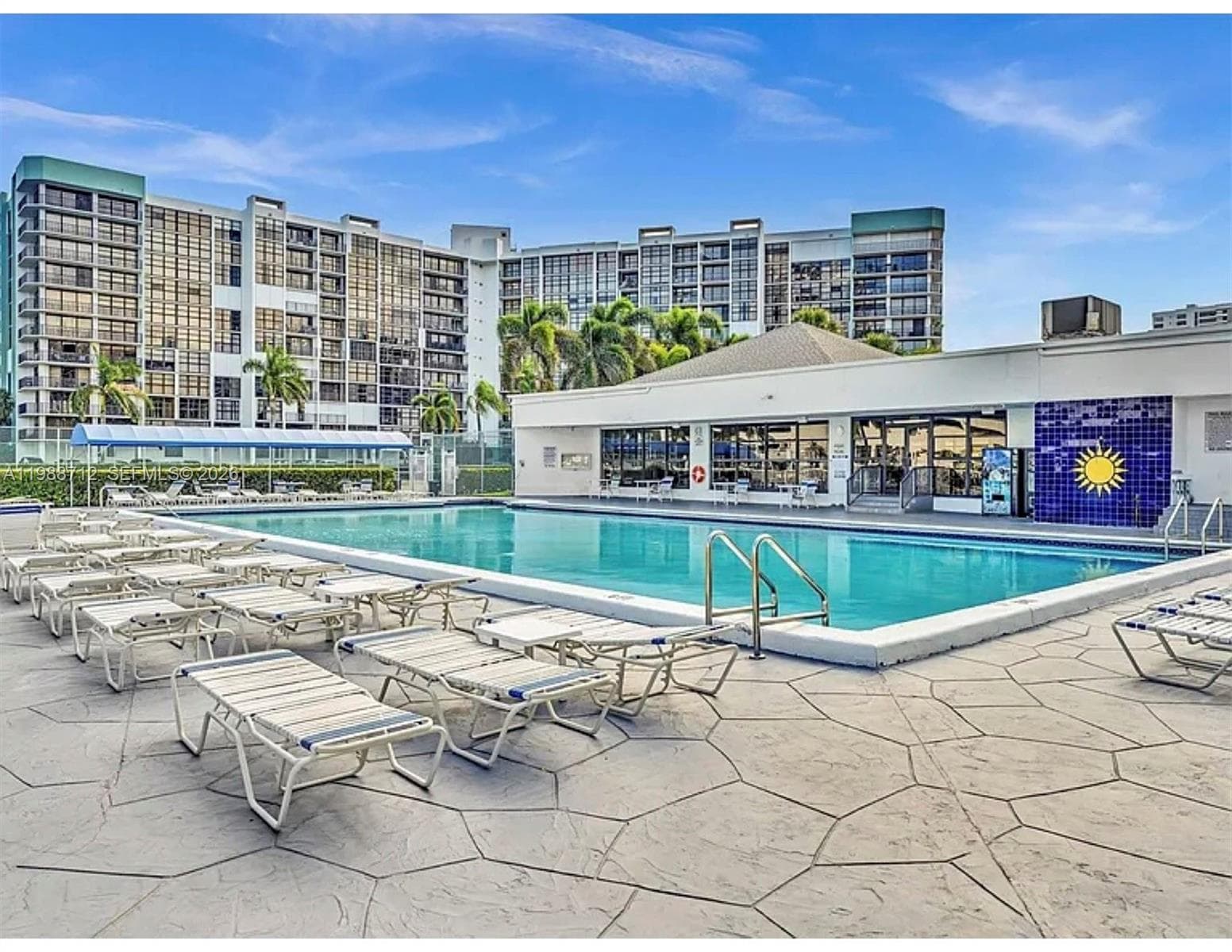 600 Parkview Dr 316 photo 6