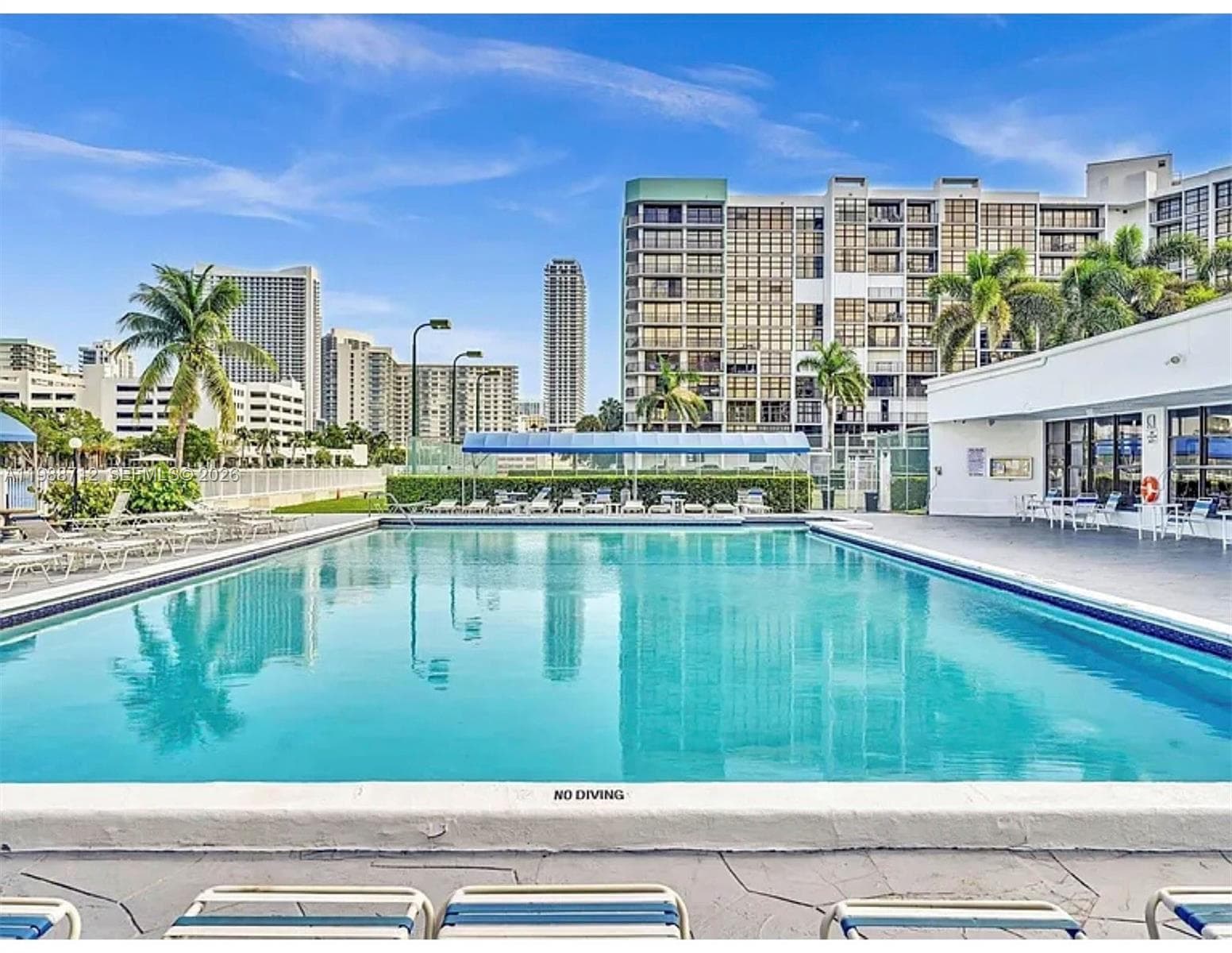 600 Parkview Dr 316 photo 5