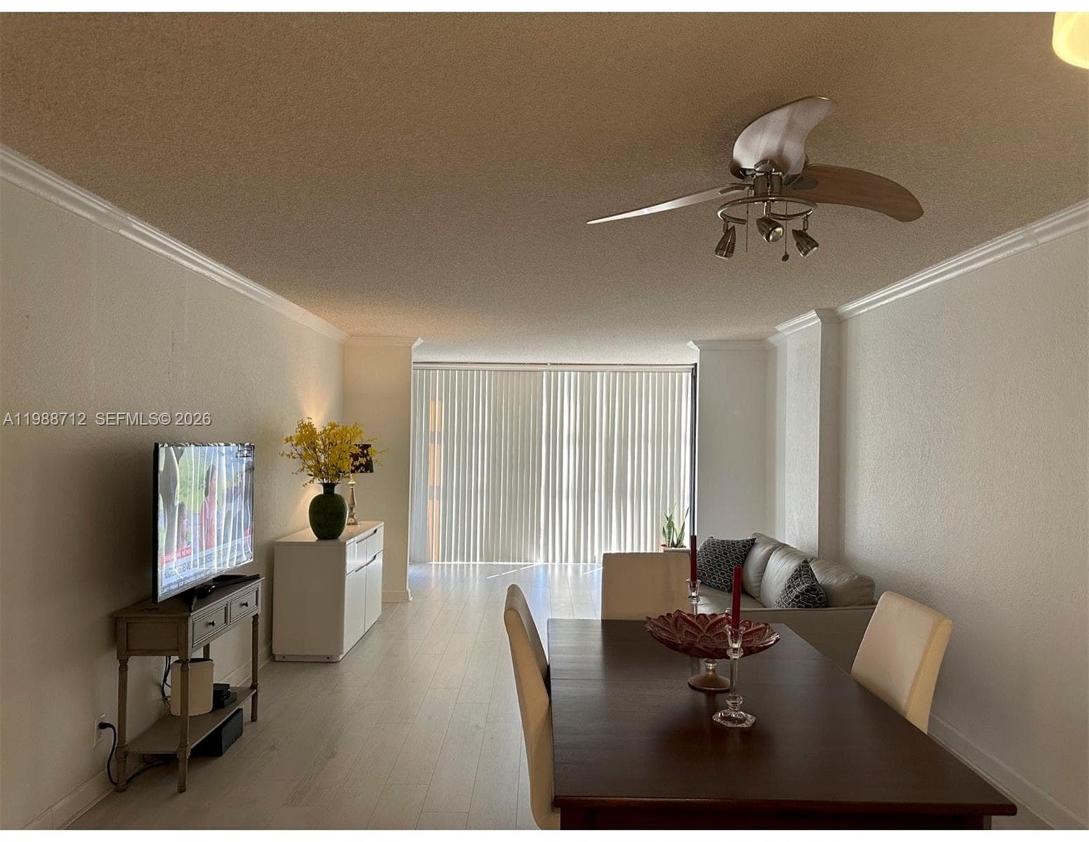 600 Parkview Dr 316 photo 19