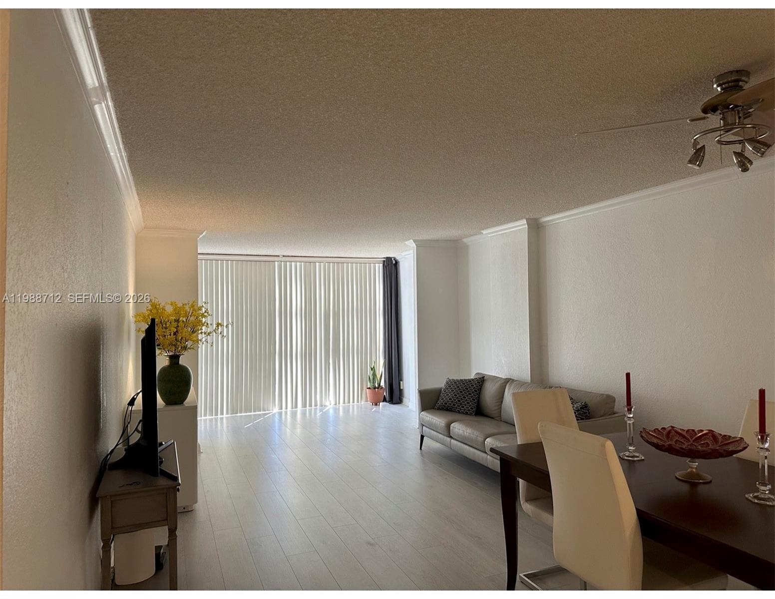 600 Parkview Dr 316 photo 21