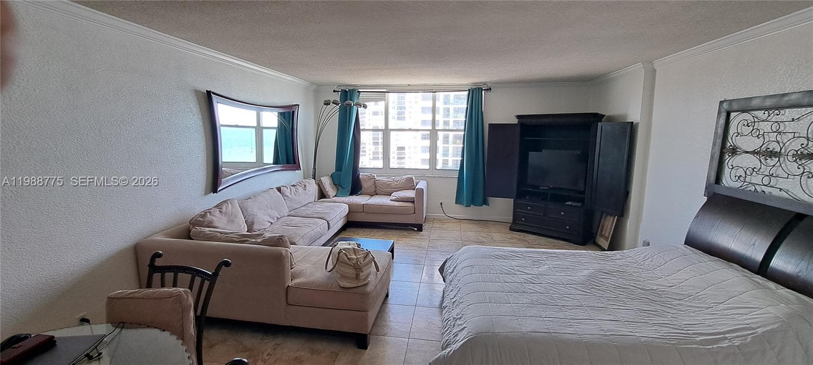 2501 Ocean Dr PH6 photo 18