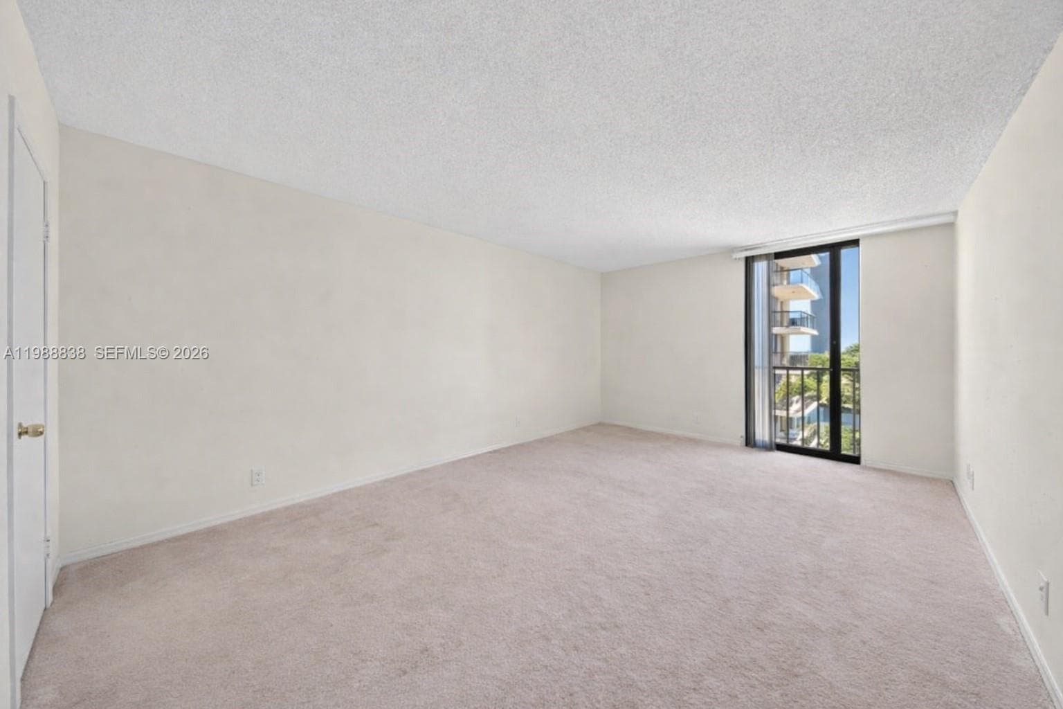 19667 Turnberry Way 6A photo 19
