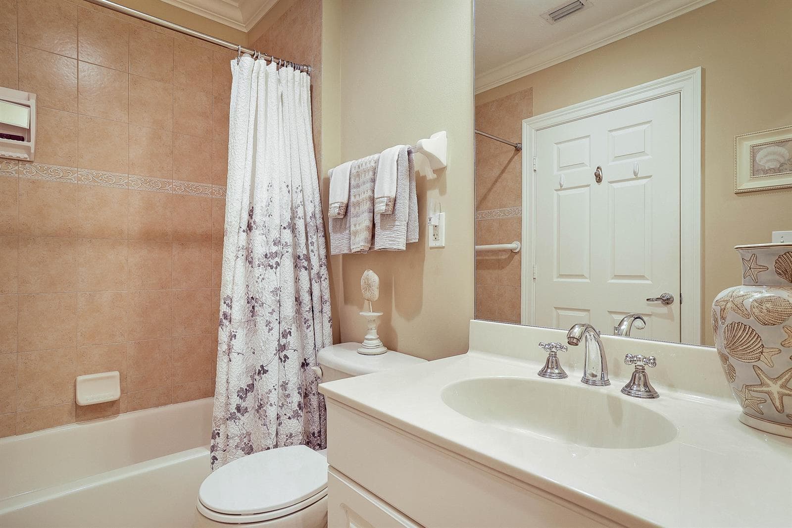 810 Juno Ocean Walk 401 photo 19