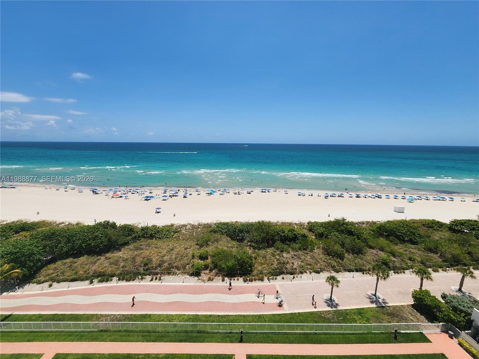 5601 Collins Ave 1110 photo 1