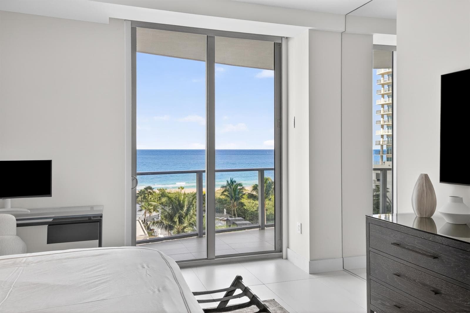 3100 N Ocean Drive 804p photo 21