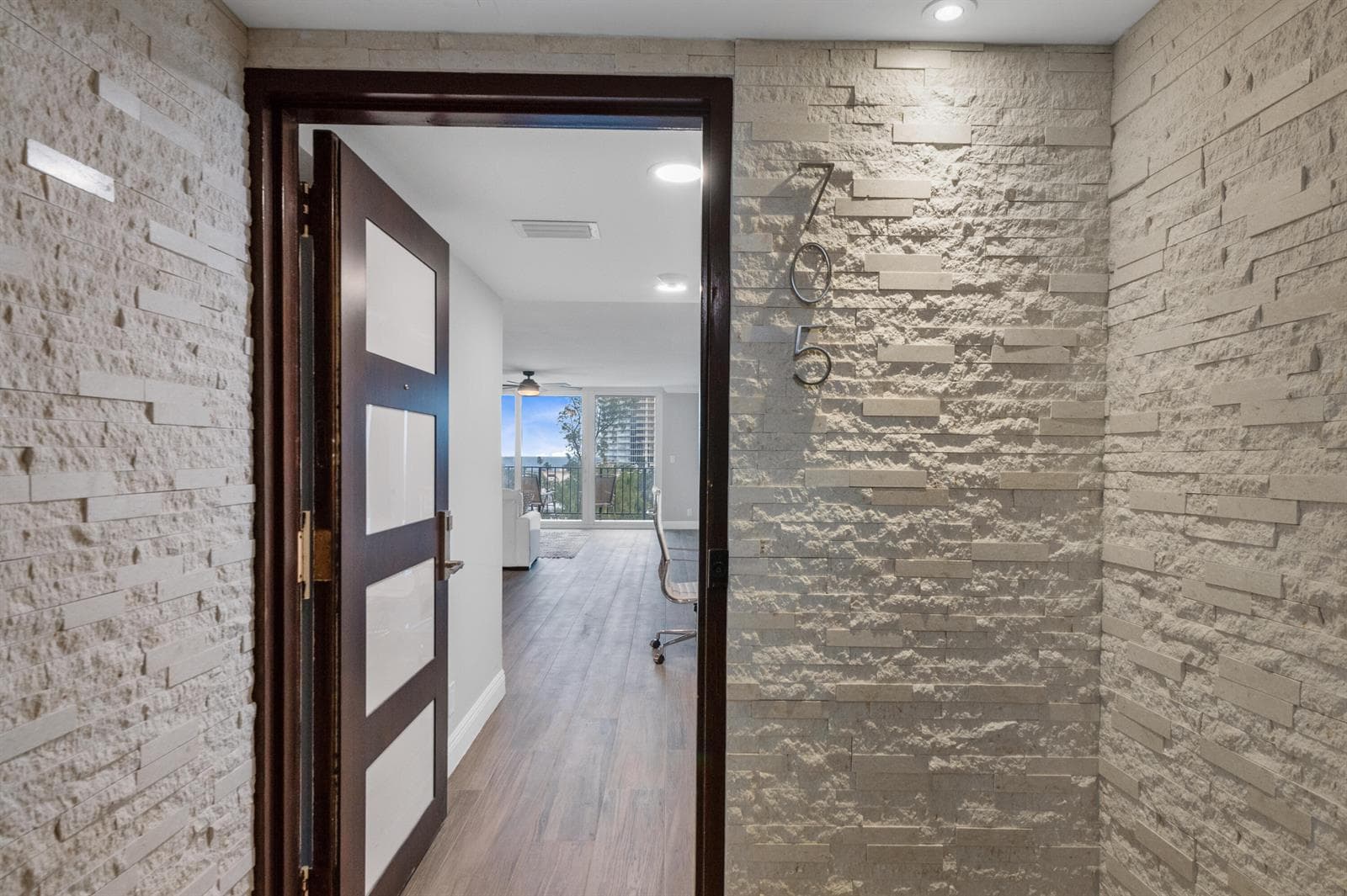 777 NE Bayshore Drive 705 photo 13
