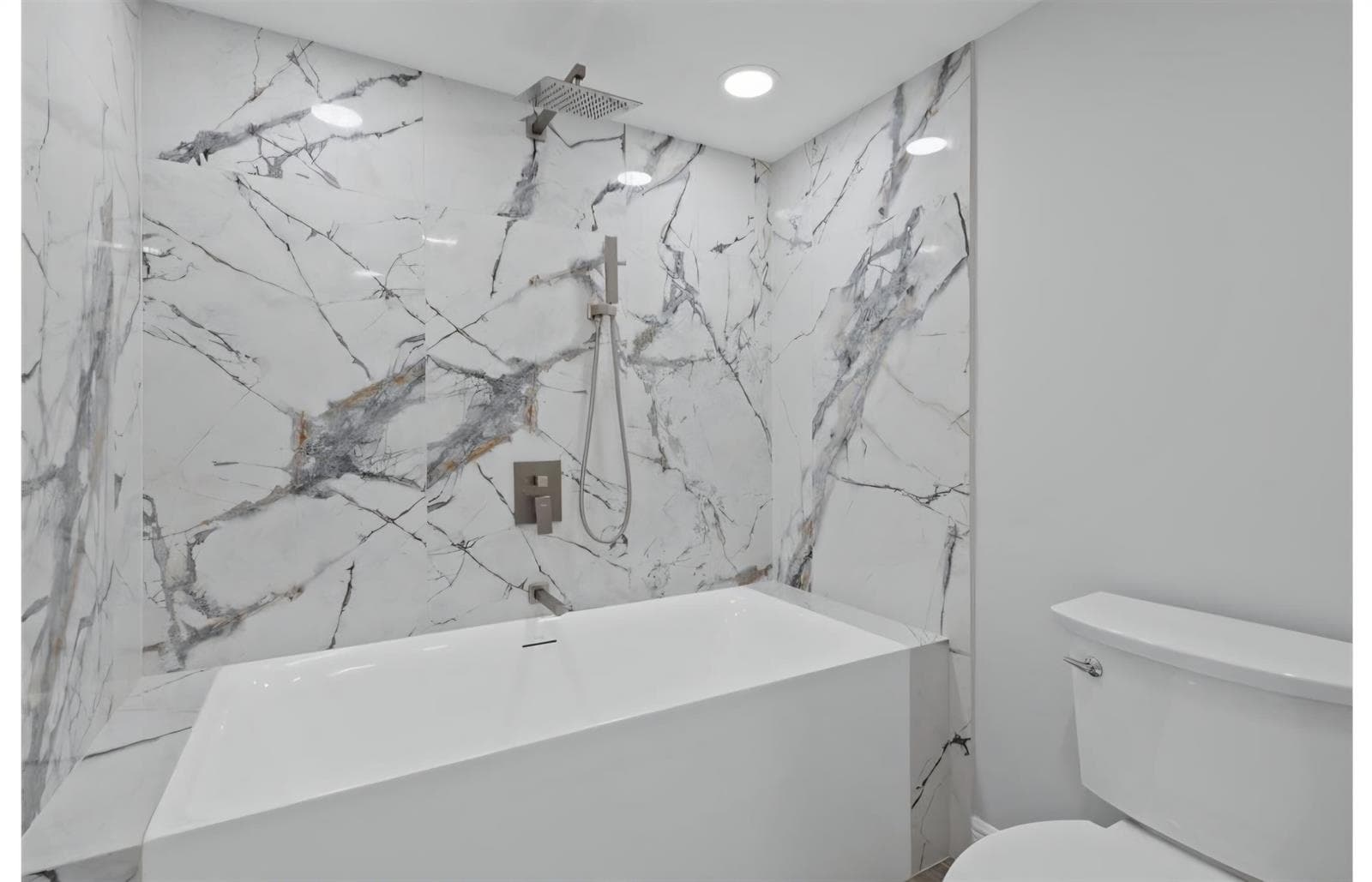 777 NE Bayshore Drive 705 photo 20