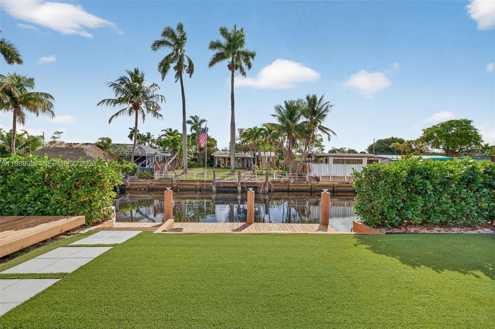 2436 Cat Cay Ln photo 9