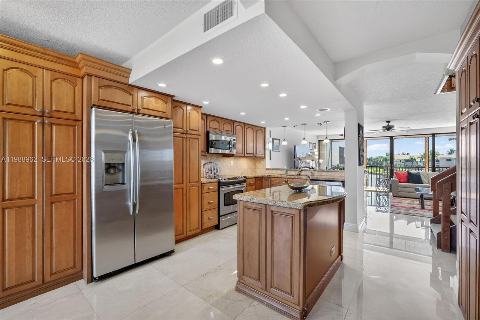 1100 5th Ct 24 photo 4