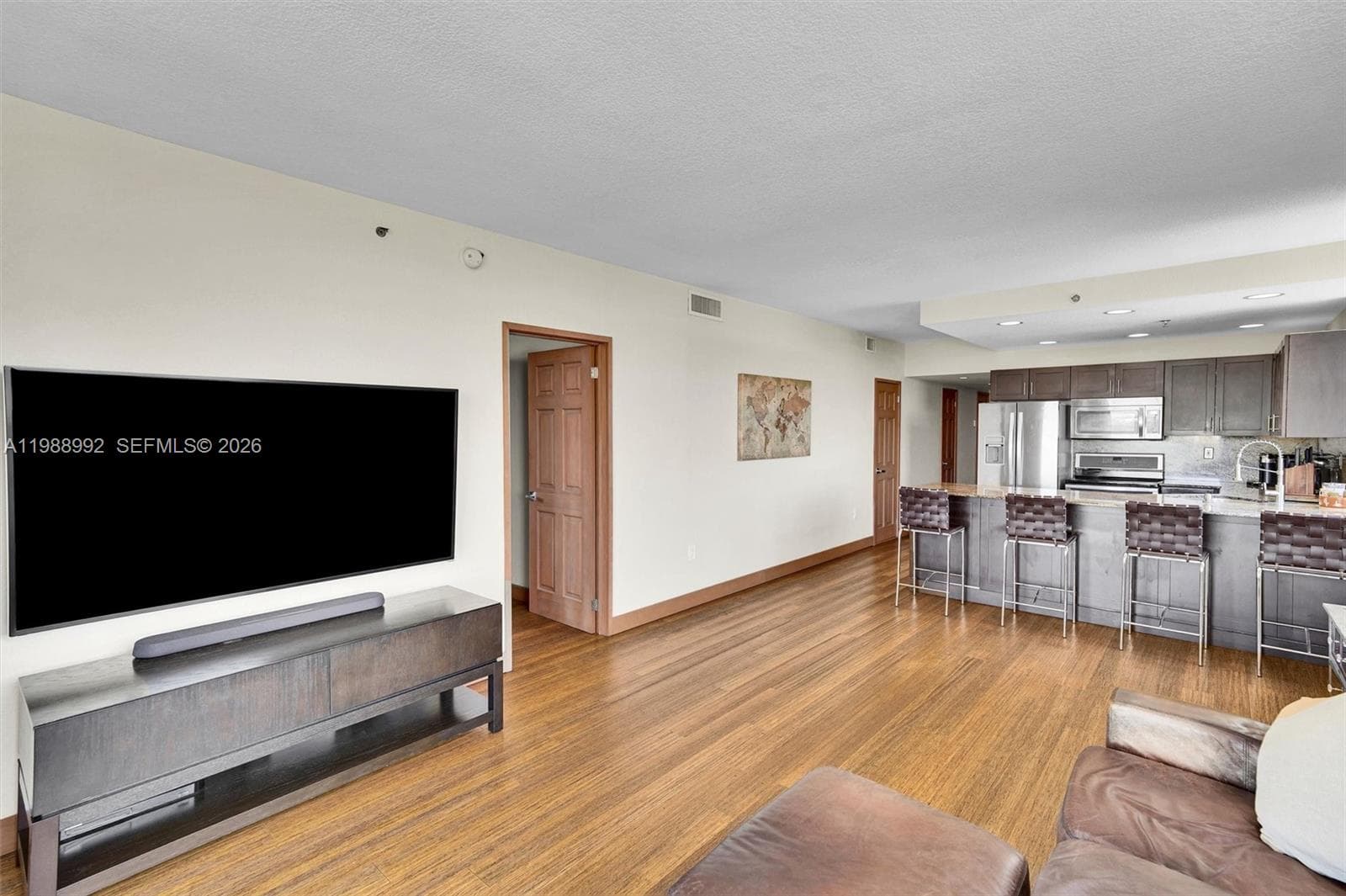 2829 Indian Creek Dr 1102 photo 8