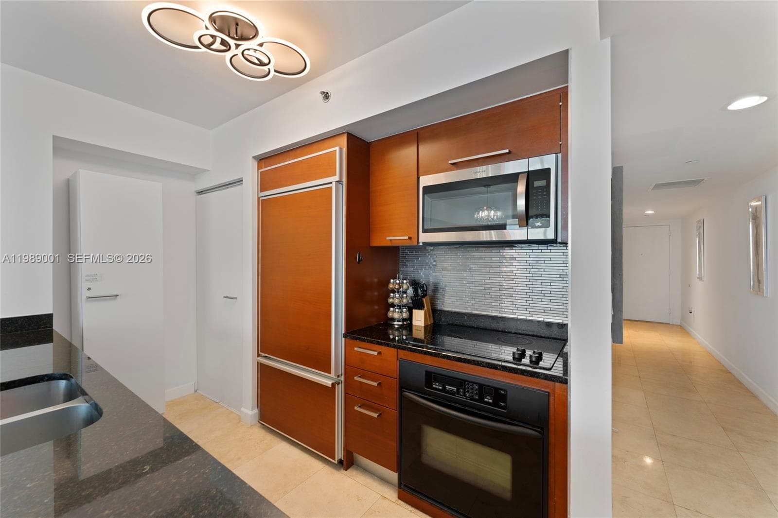 1830 Ocean Dr 1612 photo 8